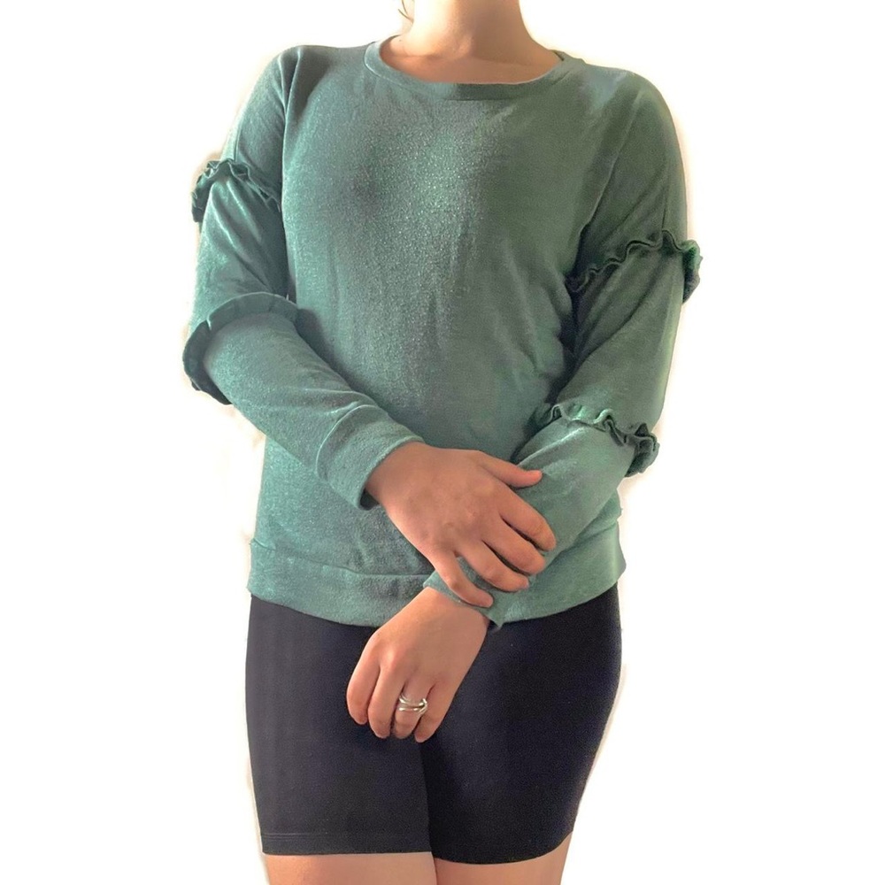 TEAL RUFFLE SWEATSHIRT